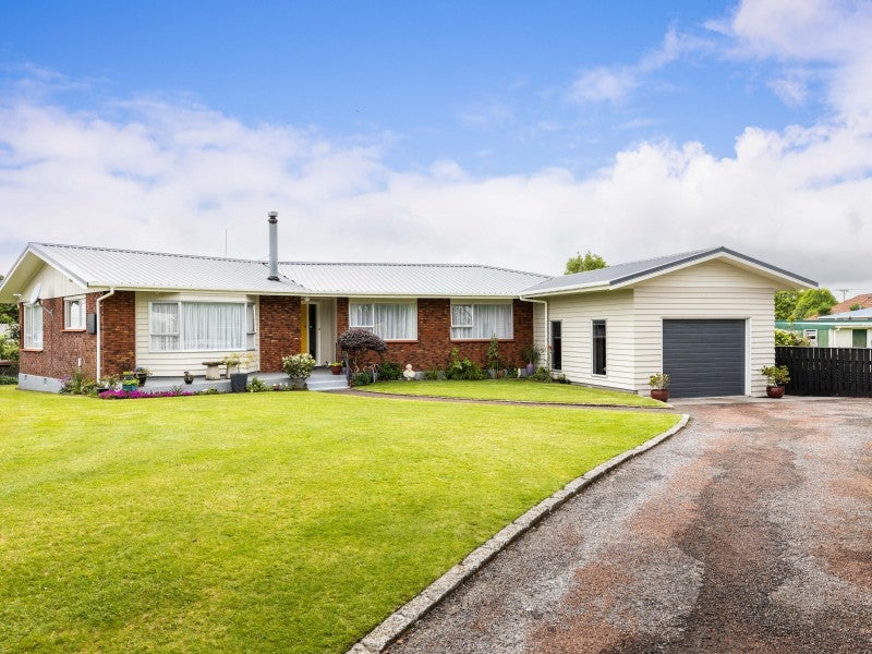 53D Doralto Road, Frankleigh Park, New Plymouth - Carousel 1