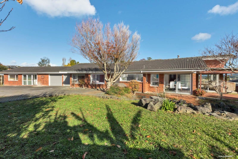 111A New Windsor Road, New Windsor, Auckland - Carousel 1