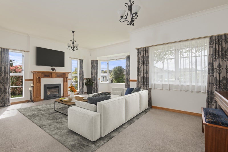 71 Cashmere Drive, Fitzherbert, Palmerston North - Carousel 1