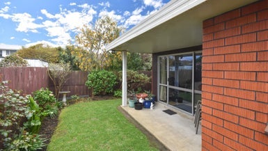 44D Grove Street, Saint Kilda, Dunedin - Carousel 1