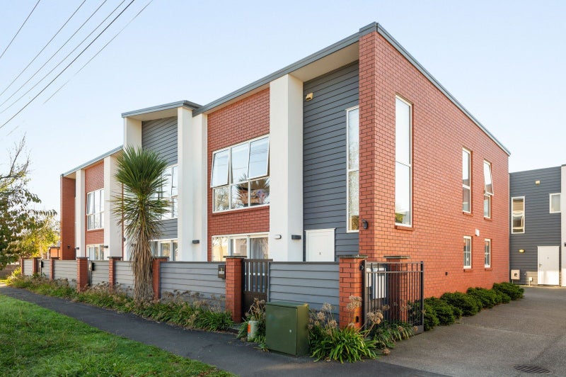 3/15 Lyon Street, Frankton, Hamilton - Carousel 1