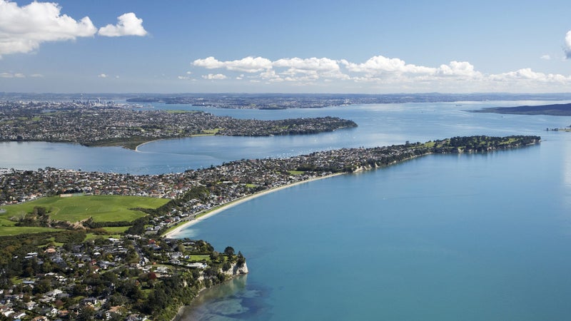 5 Montressor Place, Howick, Auckland - Carousel 1