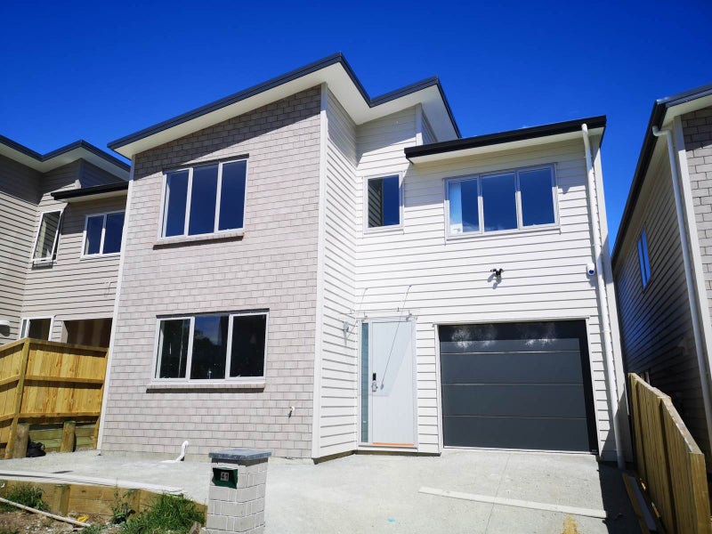 41 Sunshine Boulevard, Sunnyvale, Auckland - Carousel 1