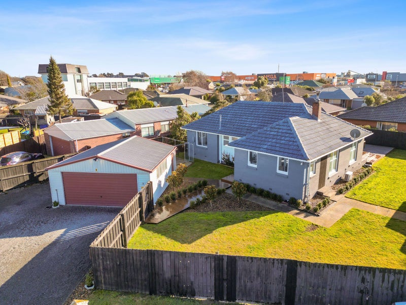 9 Oakhampton Street, Hornby, Christchurch - Carousel 1
