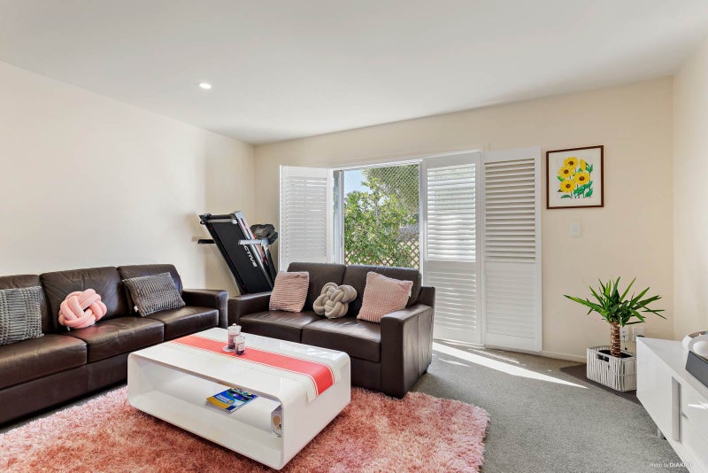 11/63 Galway Street, Onehunga, Auckland - Carousel 2