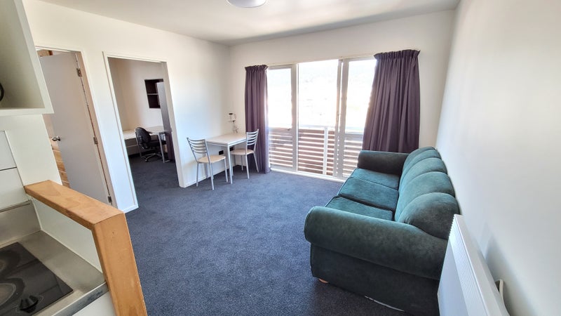 605/12 Martin Square, Te Aro, Wellington - Carousel 2
