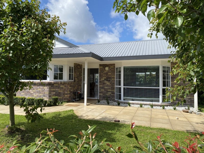 32 Harrowfield Drive, Harrowfield, Hamilton - Carousel 20