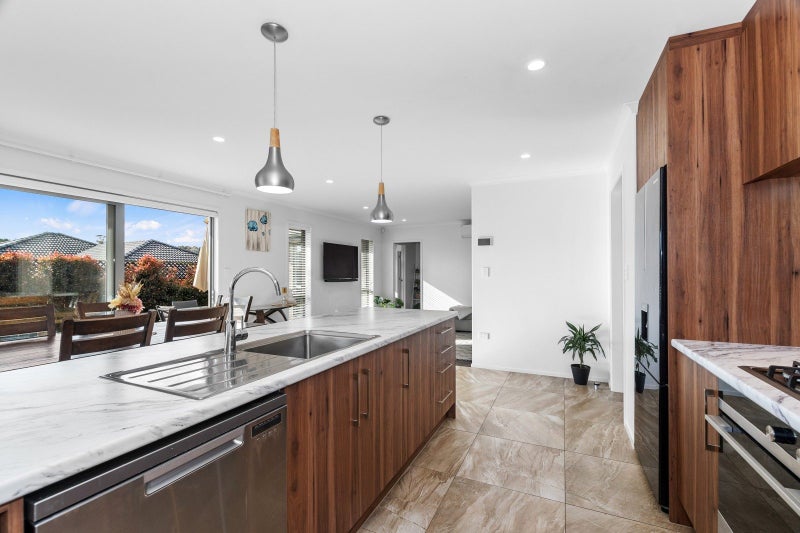 17 Ohau Crescent, Tikipunga, Whangarei - Carousel 1