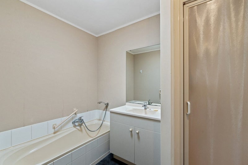 76 Barbados Drive, Unsworth Heights, Auckland - Carousel 15