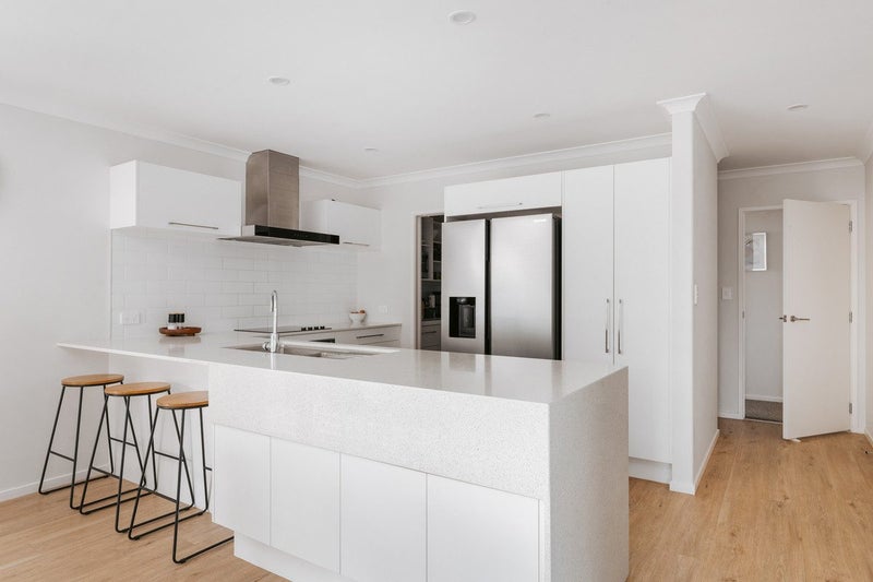 12B Kayelene Place, Omokoroa - Carousel 2