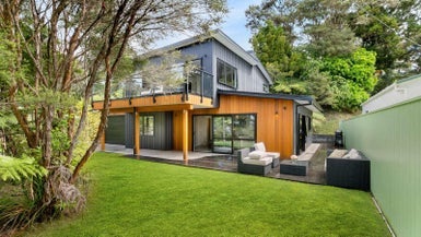 691 Huia Road, Parau, Auckland - Carousel 1