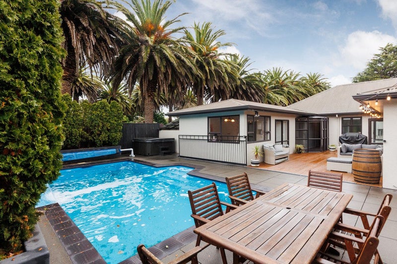 74 College Street, Awapuni, Palmerston North - Carousel 20