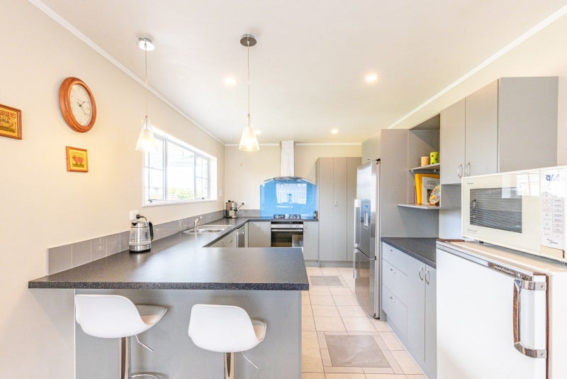 49 Somerset Road, Springvale, Whanganui - Carousel 2