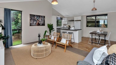 12B Bahama Place, Parahaki, Whangarei - Carousel 1