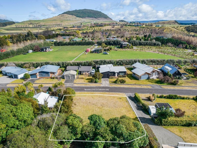 14 Te Awha Place, KURATAU, TURANGI - Carousel 1