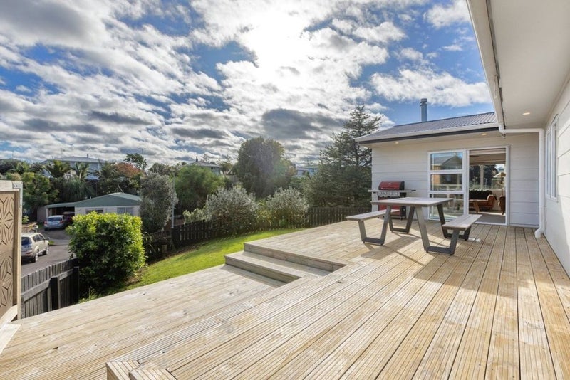 33E Waimapu Street, Greerton, Tauranga - Carousel 18