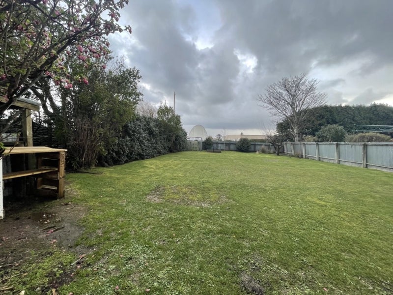81 West Street, Hawthorndale, Invercargill - Carousel 14