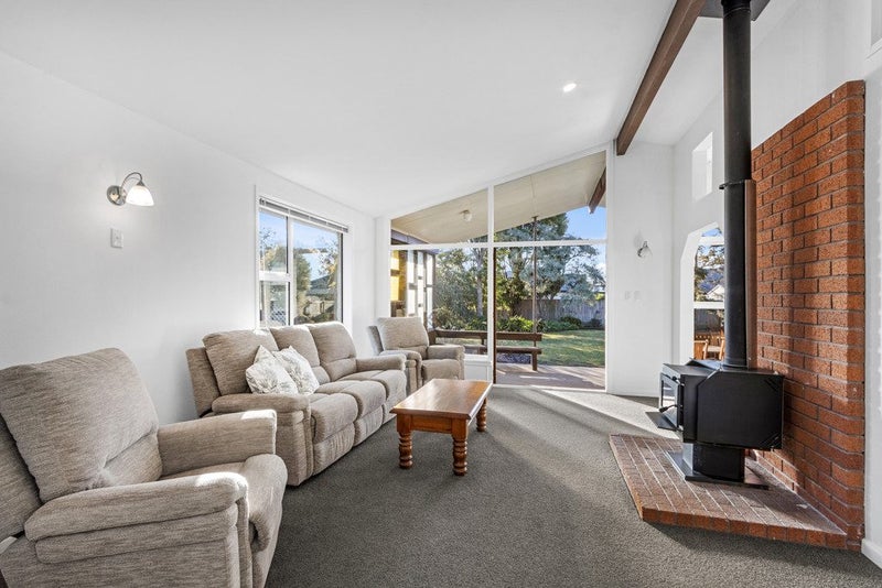 174 Beach Road, North New Brighton, Christchurch - Carousel 1