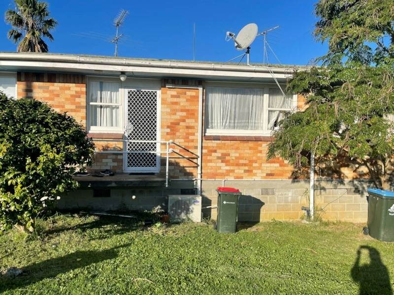 2/2 Thatcher Street, Mission Bay, Auckland - Carousel 1