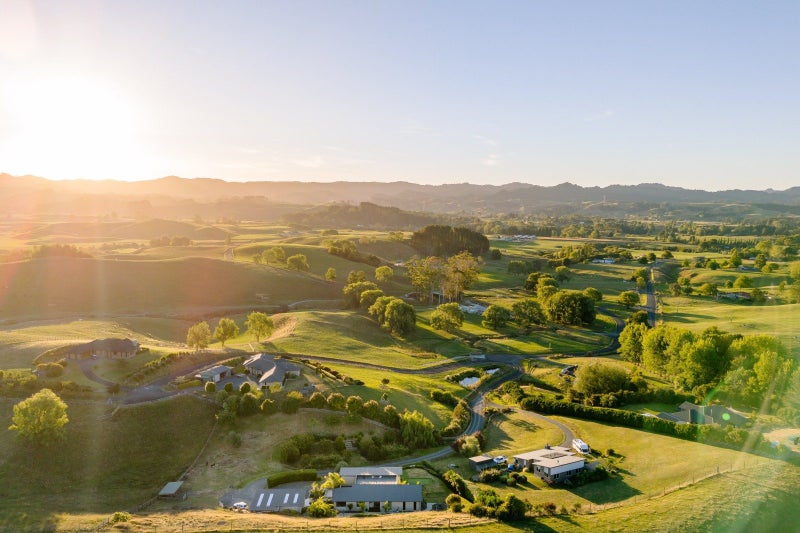 11 Emilia Lane, Whatawhata - Carousel 26