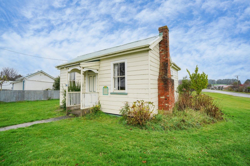 13 High Street, Milton - Carousel 2