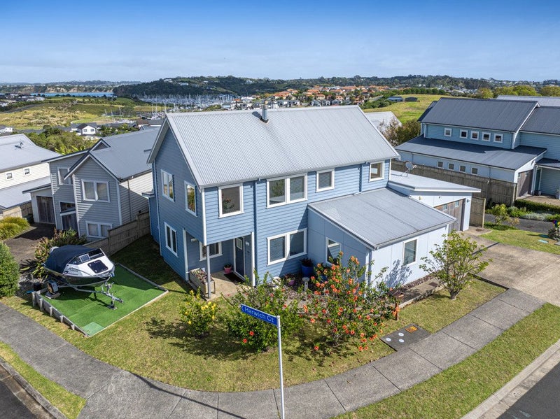 17 Cape Cod Drive, Gulf Harbour, Whangaparaoa - Carousel 1