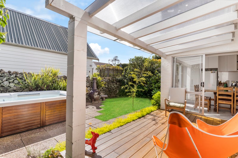 4/15 Patterson Street, Sandringham, Auckland - Carousel 2