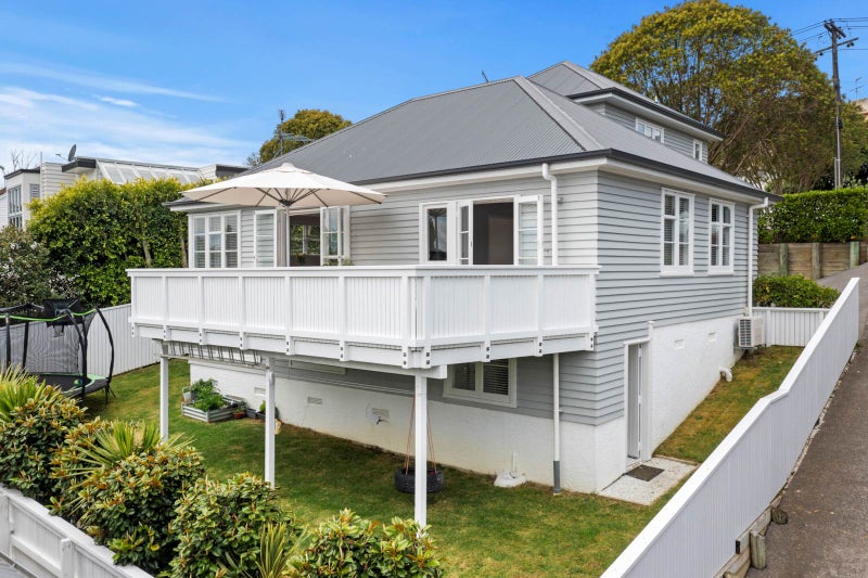 26 Godden Crescent, Mission Bay, Auckland - Carousel 2
