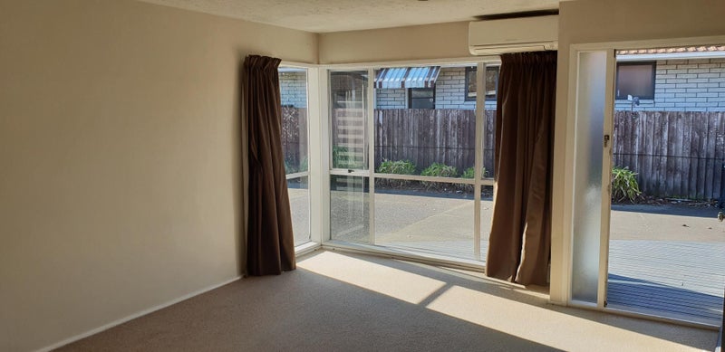 15A Salford Avenue, Redwood, Christchurch - Carousel 2