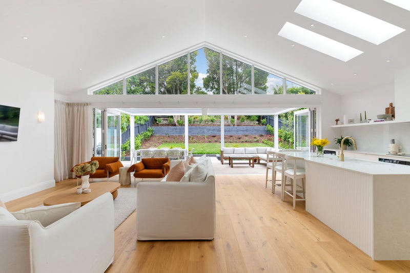 23 Beaconsfield Street, Grey Lynn, Auckland - Carousel 2