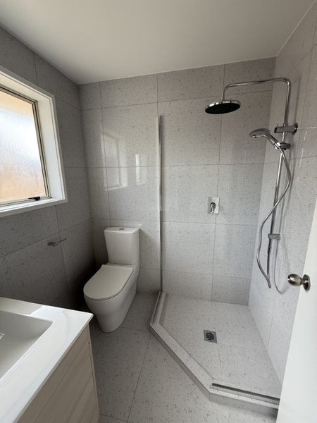 17 Elan Place, Stanmore Bay, Whangaparaoa - Carousel 8