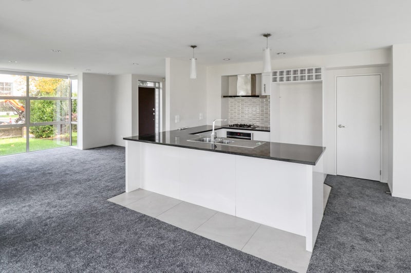 70 Walters Road, Takanini, Auckland - Carousel 1