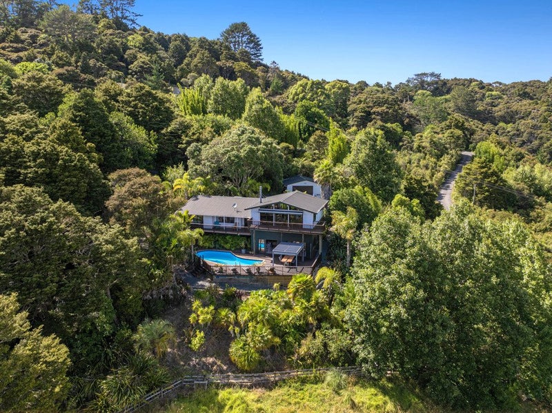 121 Noakes Hill Road, Silverdale - Carousel 2