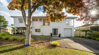 30 Mawson Avenue, Torbay, Auckland - Carousel 1