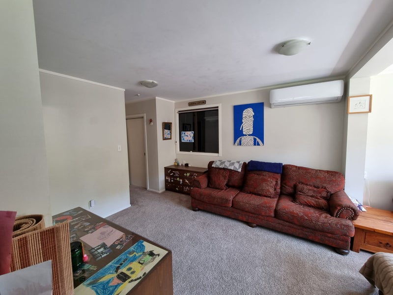 156 Lynn Road, Bayview, Auckland - Carousel 2