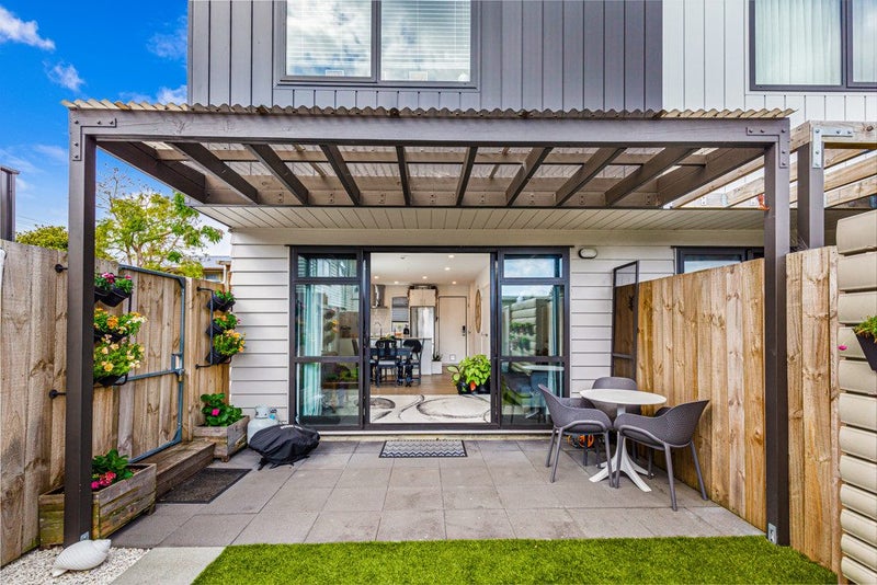 3/60 Hepburn Road, Glendene, Auckland - Carousel 1