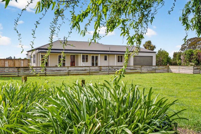 30 Ulyatt Road, Meeanee, Napier - Carousel 2