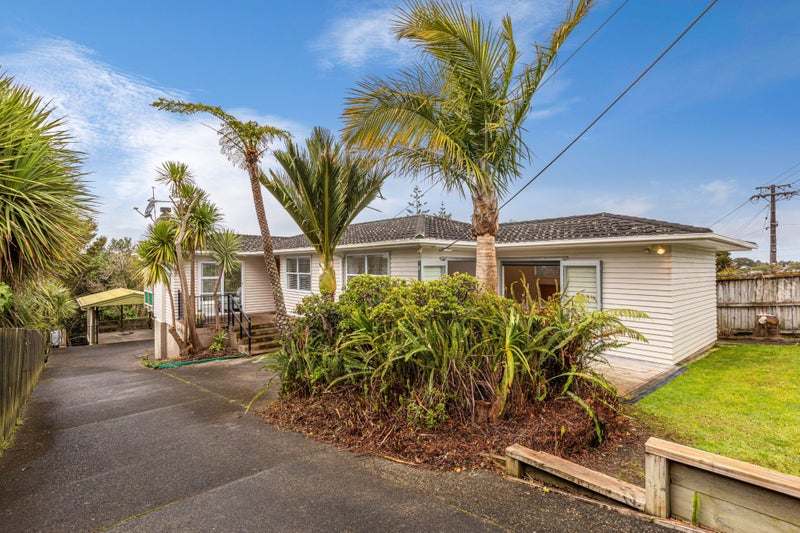 8 Felstead Street, Birkenhead, Auckland - Carousel 1