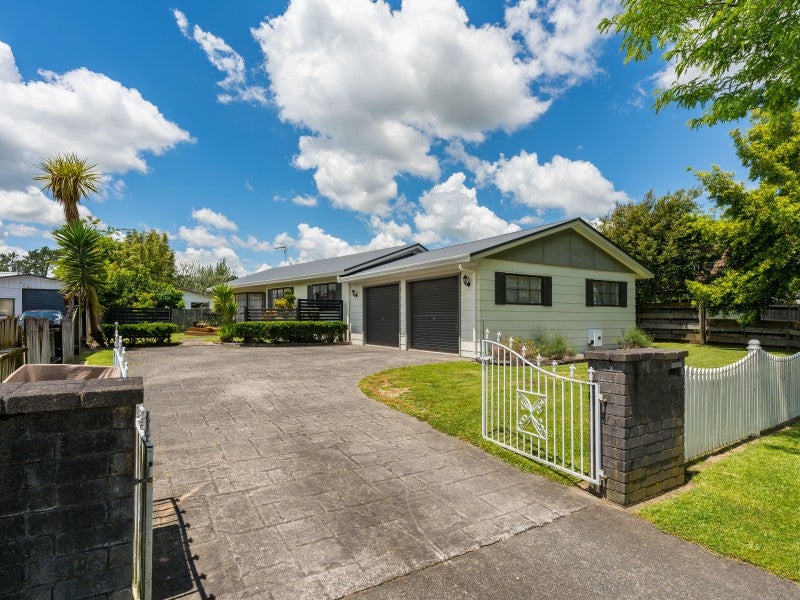 55 Waterford Road, Fitzroy, Hamilton - Carousel 2