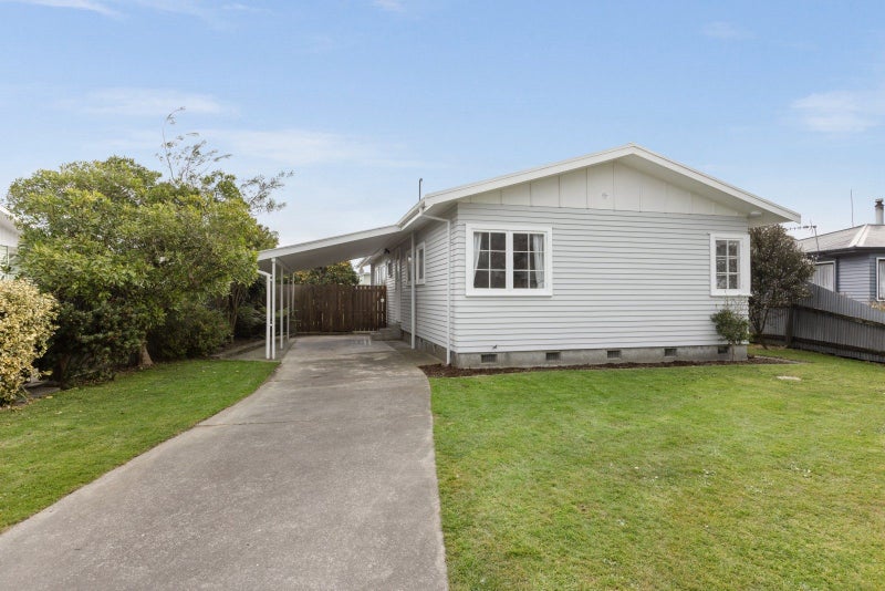 5 Foster Terrace, Onekawa, Napier - Carousel 13
