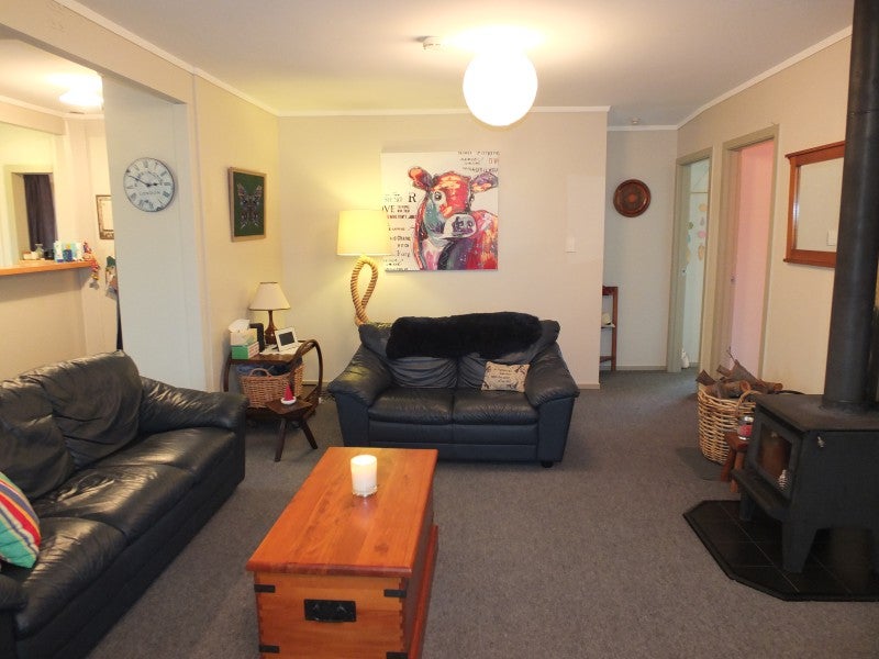 3A Mack Street, Foxton Beach, Foxton - Carousel 2