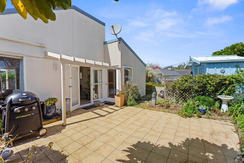 46d MACLEAN ST, PARAPARAUMU BEACH, PARAPARAUMU - Carousel 1