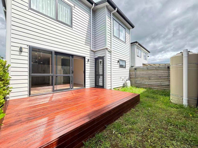 8 Seelie Court, Flat Bush, Auckland - Carousel 15