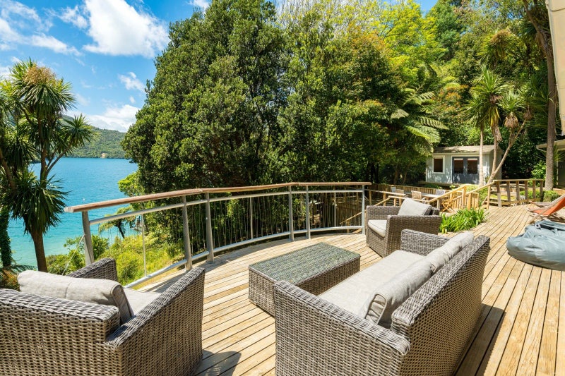 0 Torea Bay, Torea Bay, MARLBOROUGH SOUNDS - Carousel 1