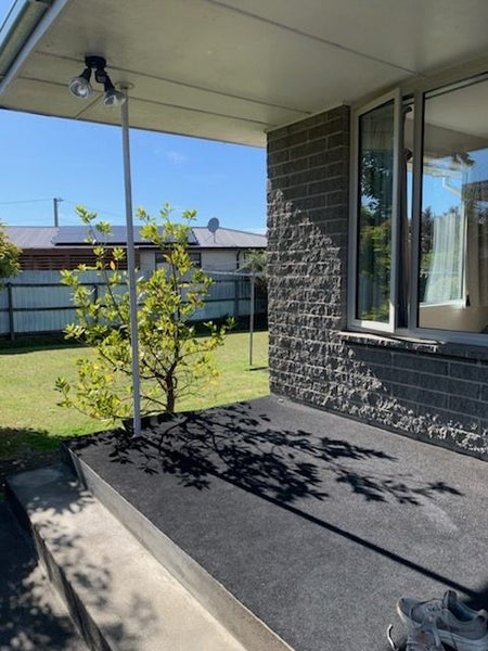 2/266 Main North Road, Redwood, Christchurch - Carousel 1