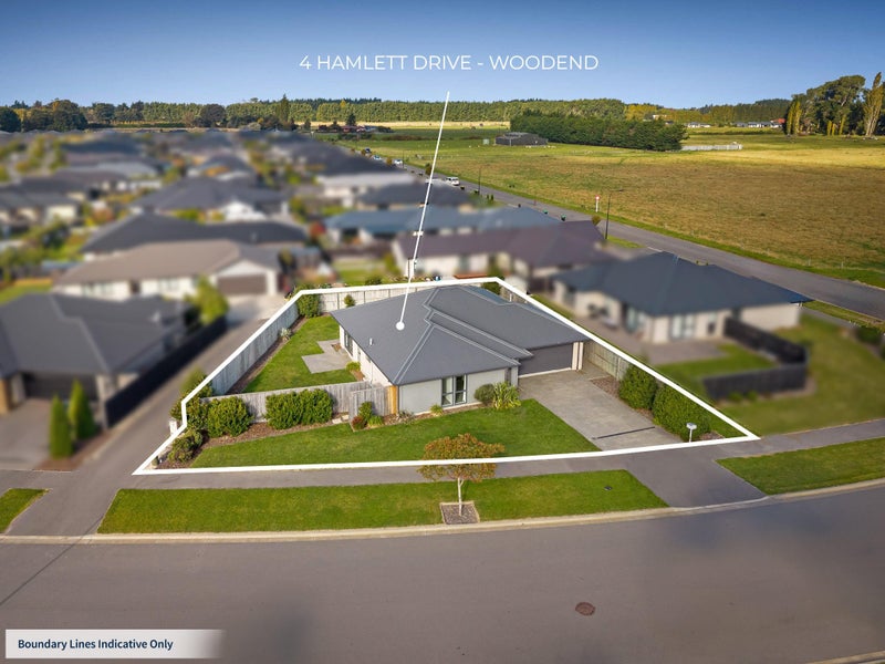 4 Hamlett Drive, Woodend, Woodend - Carousel 1