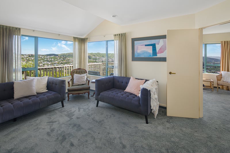 26 Pelorous Street, Paparangi, Wellington - Carousel 2