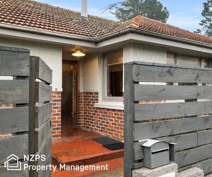 19 Wairoa Street, Kaikorai, Dunedin - Carousel 2