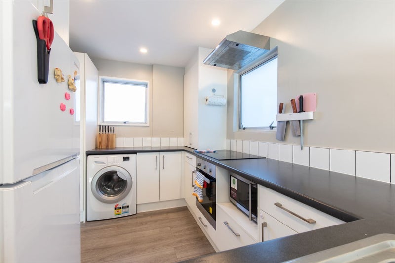 3/9 Barrie Street, Addington, Christchurch - Carousel 2