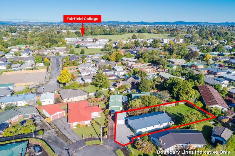 5 Casper Street, Fairfield, Hamilton - Carousel 1
